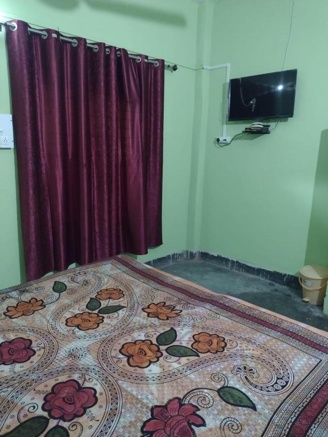 Oyo 83936 Chaudhary Guest House Bulandshahr מראה חיצוני תמונה