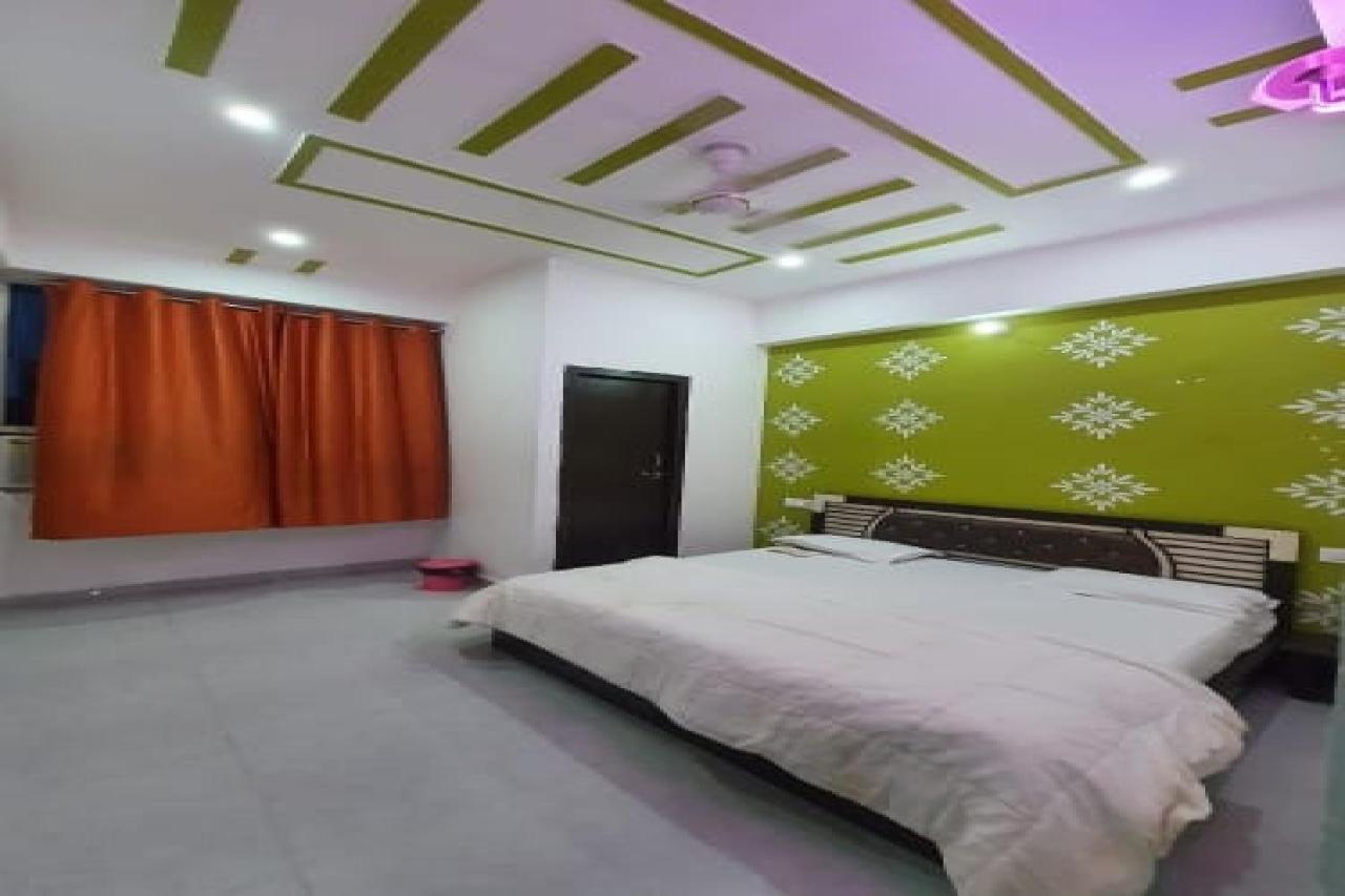 Oyo 83936 Chaudhary Guest House Bulandshahr מראה חיצוני תמונה